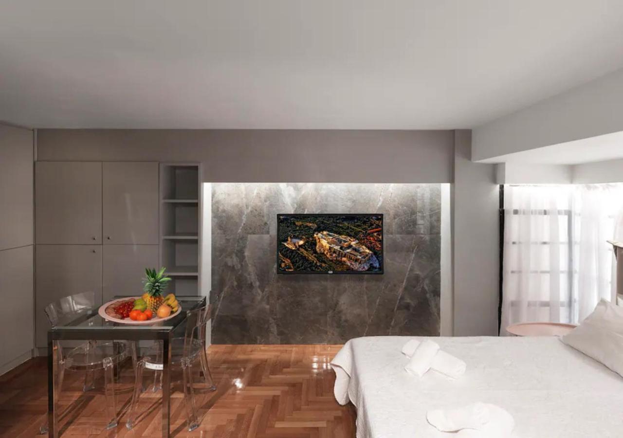Chic Studio In Athens Center Bagian luar foto